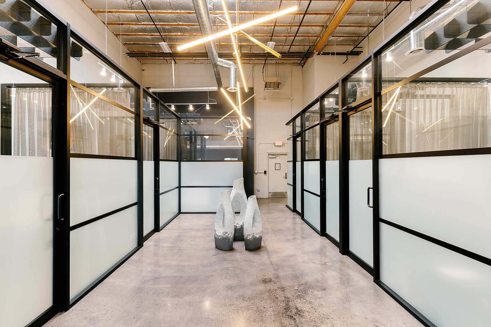 1 Person Coworking Desk