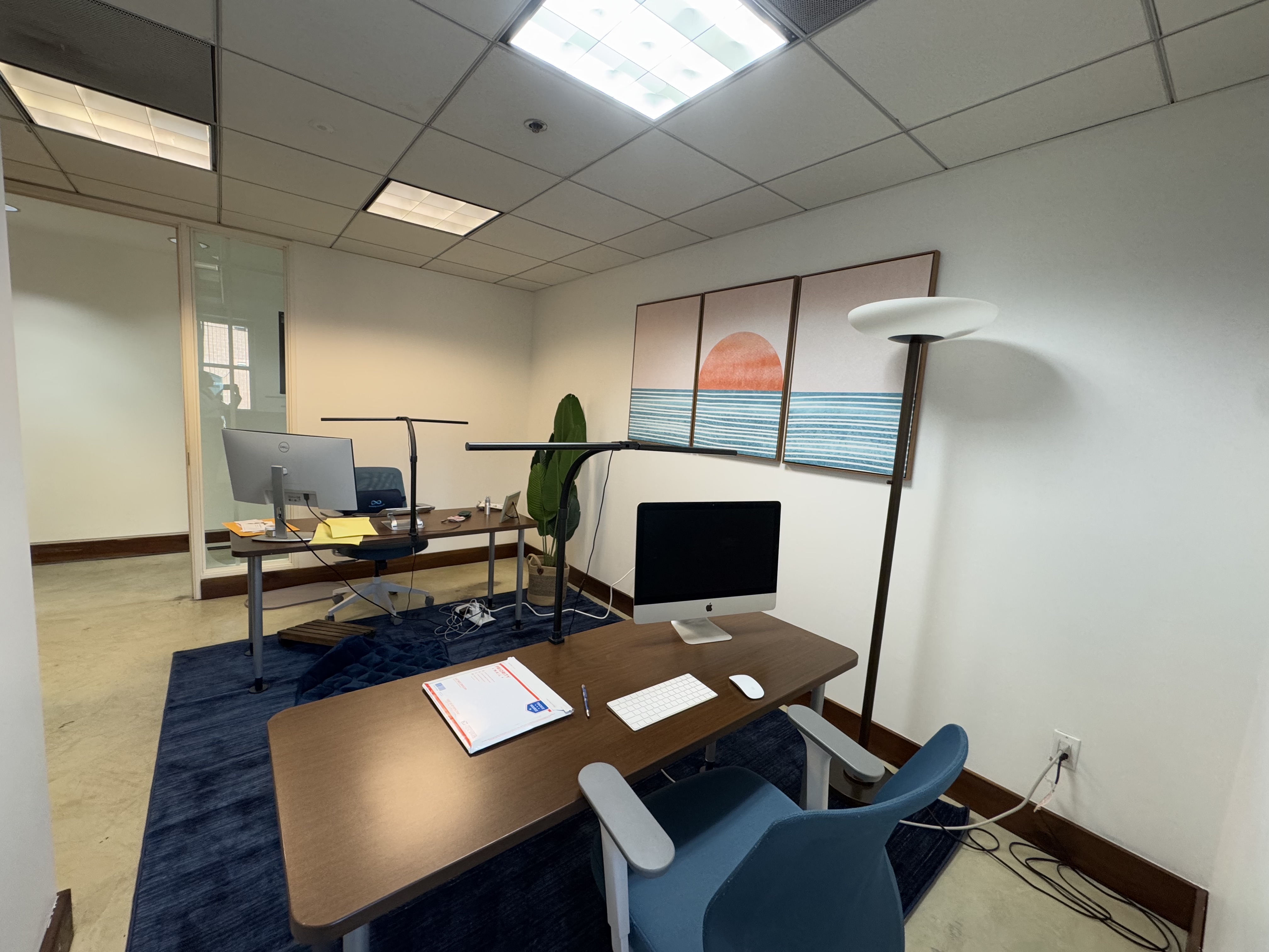 1 Person Private Office