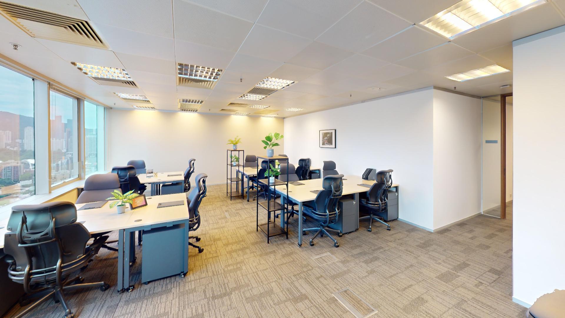 1 Person Private Office