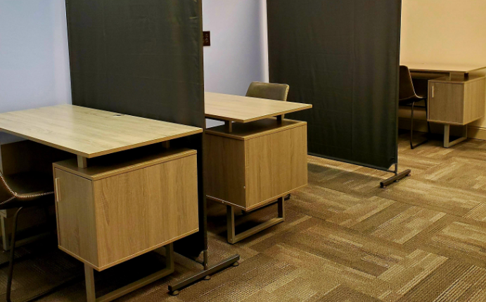 5 Person Coworking Desk