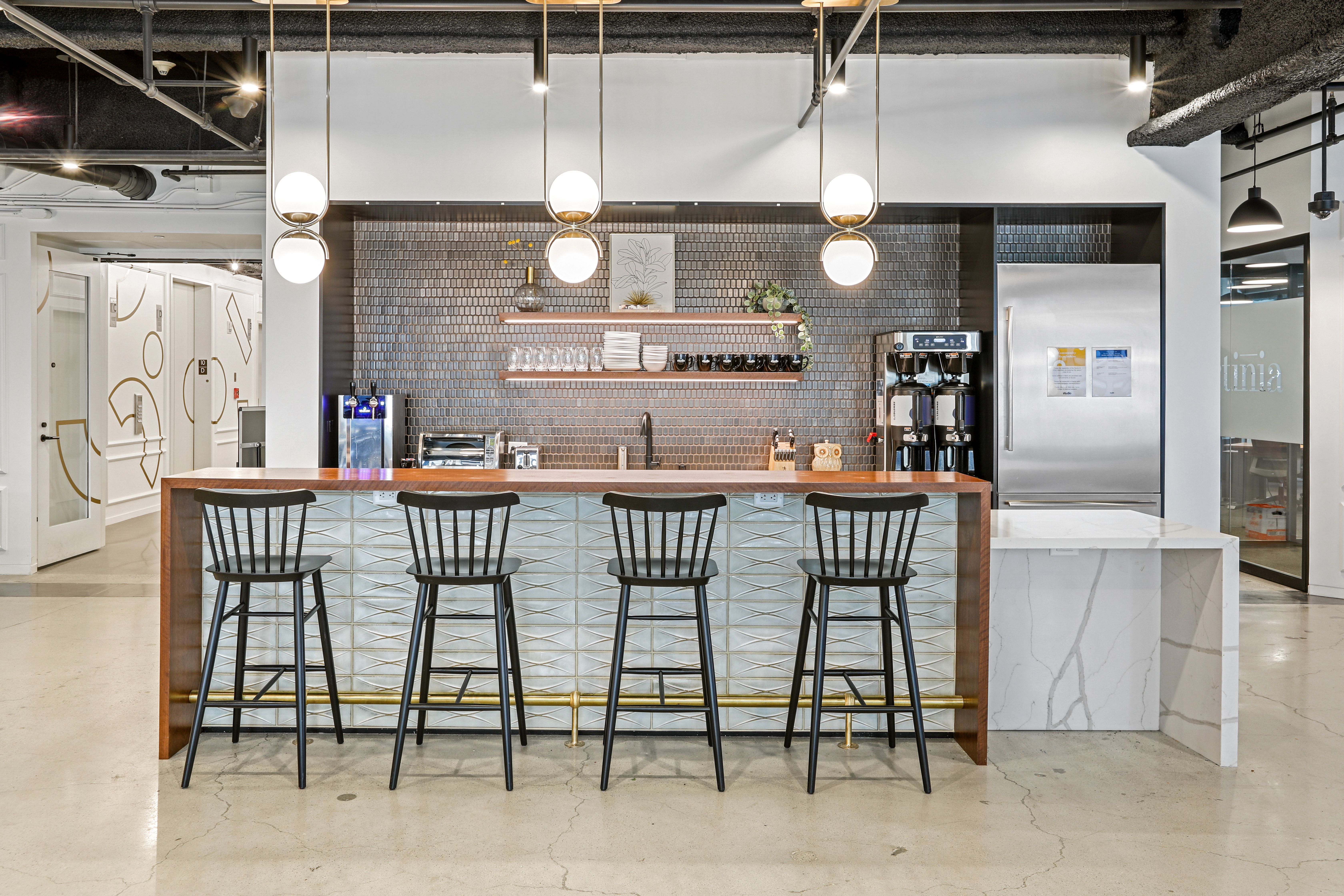 1 Person Coworking Desk