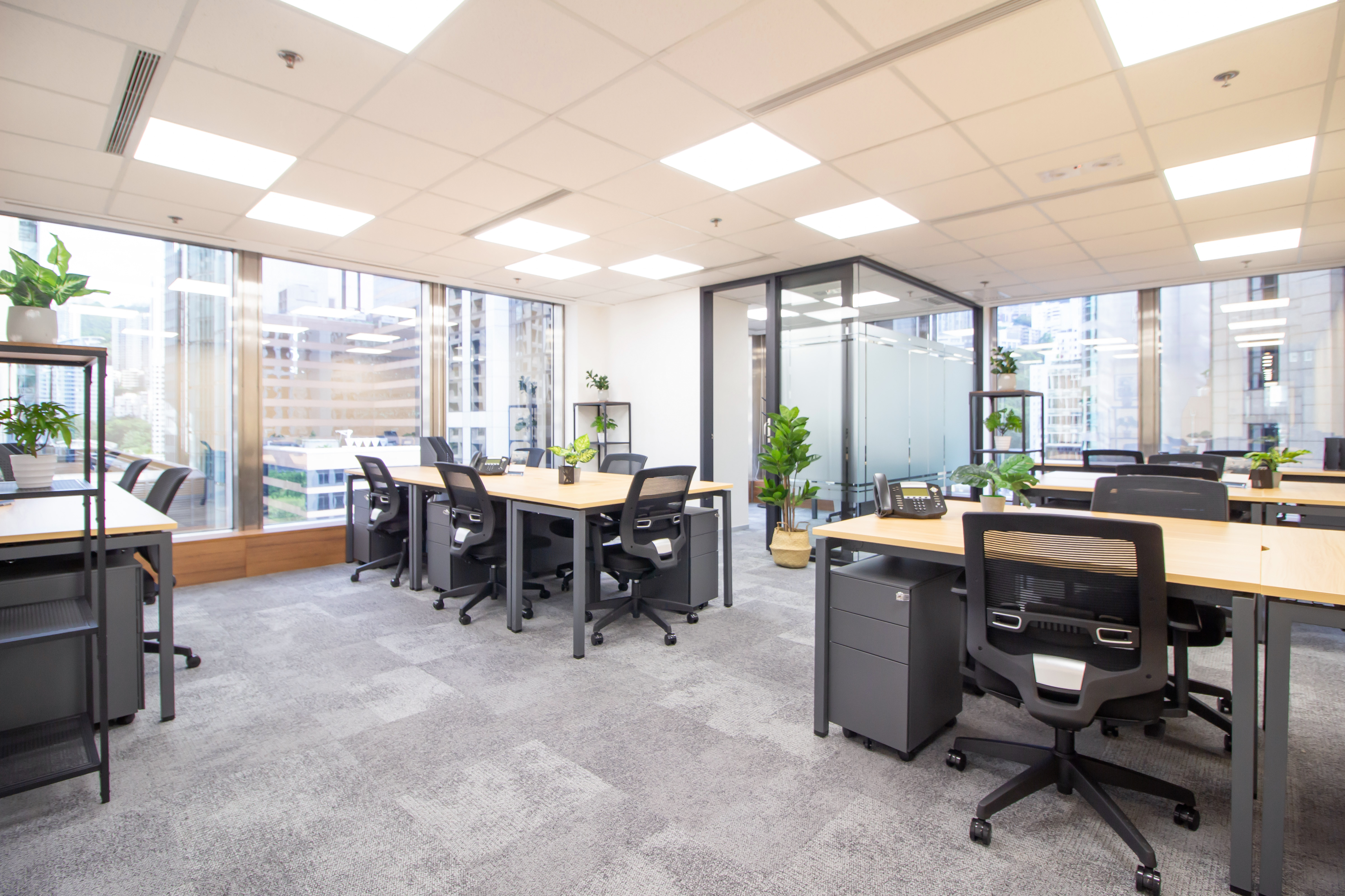 4 Person Private Office