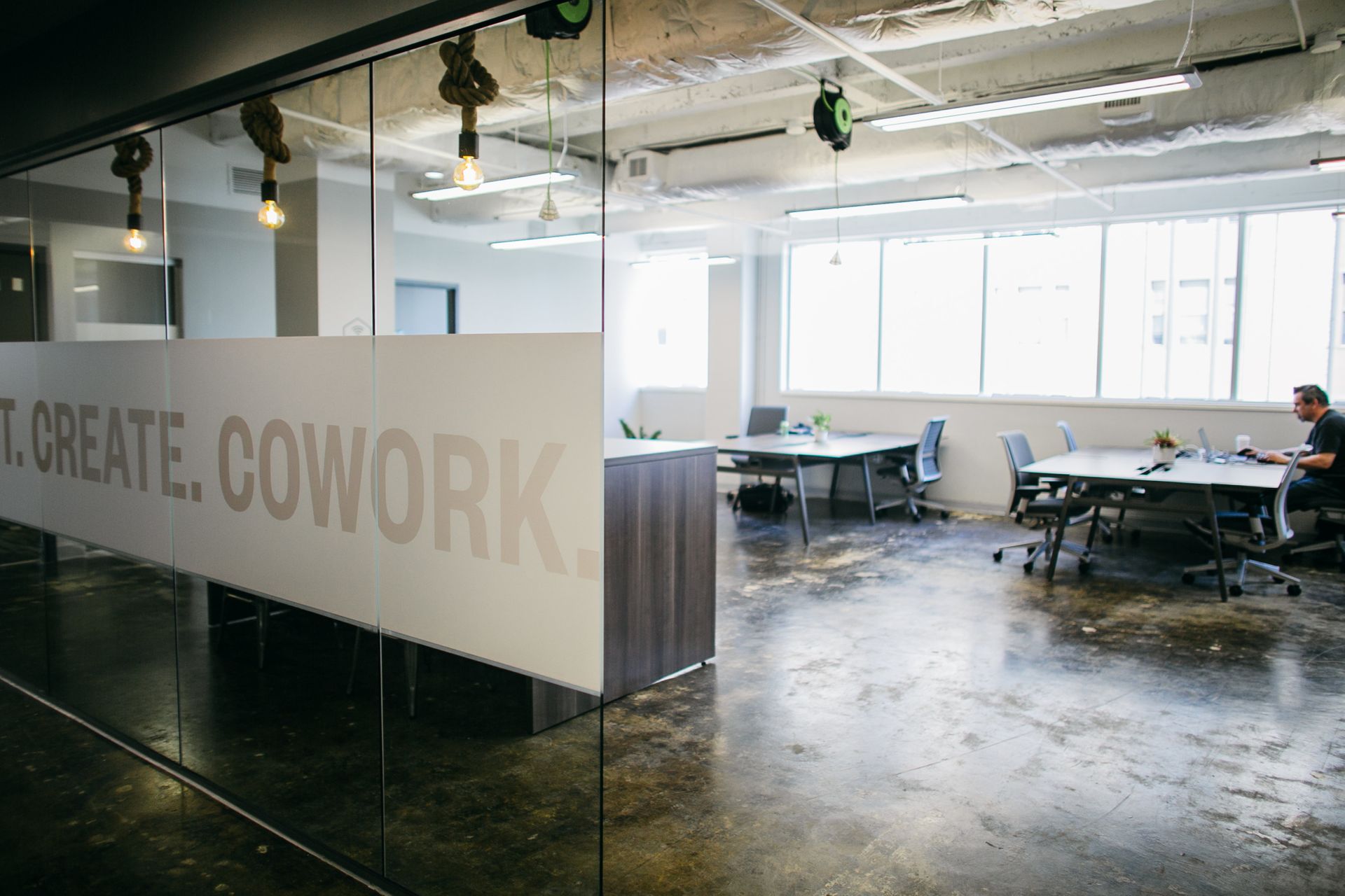 3 Person Coworking Desk