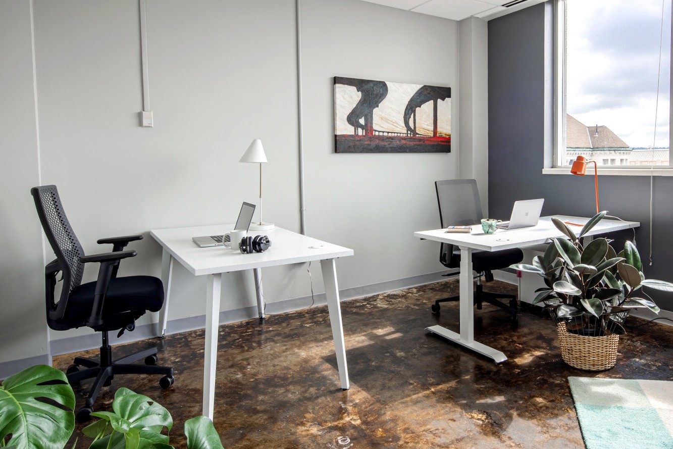 1 Person Private Office