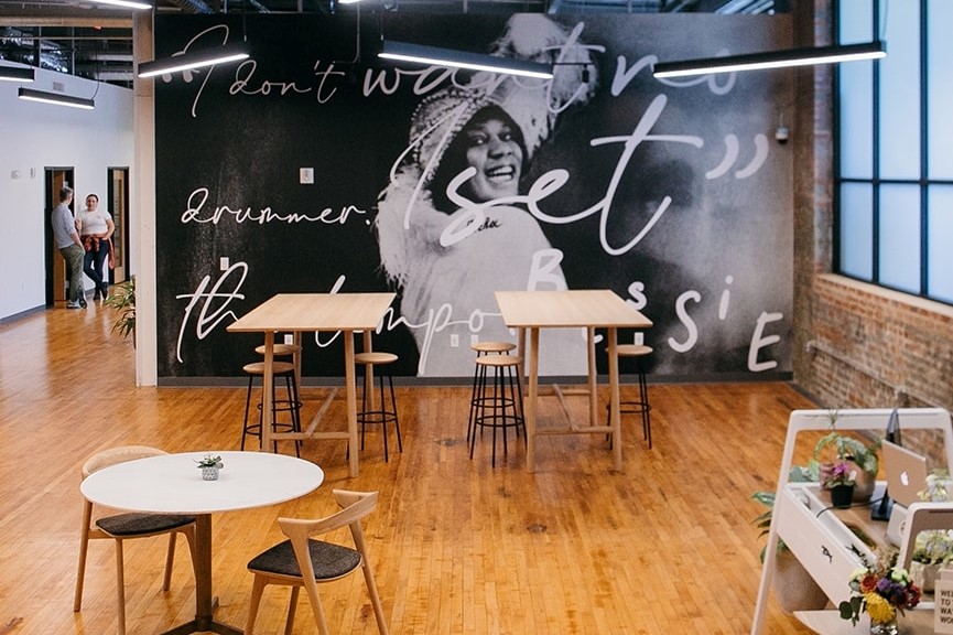 4 Person Coworking Desk