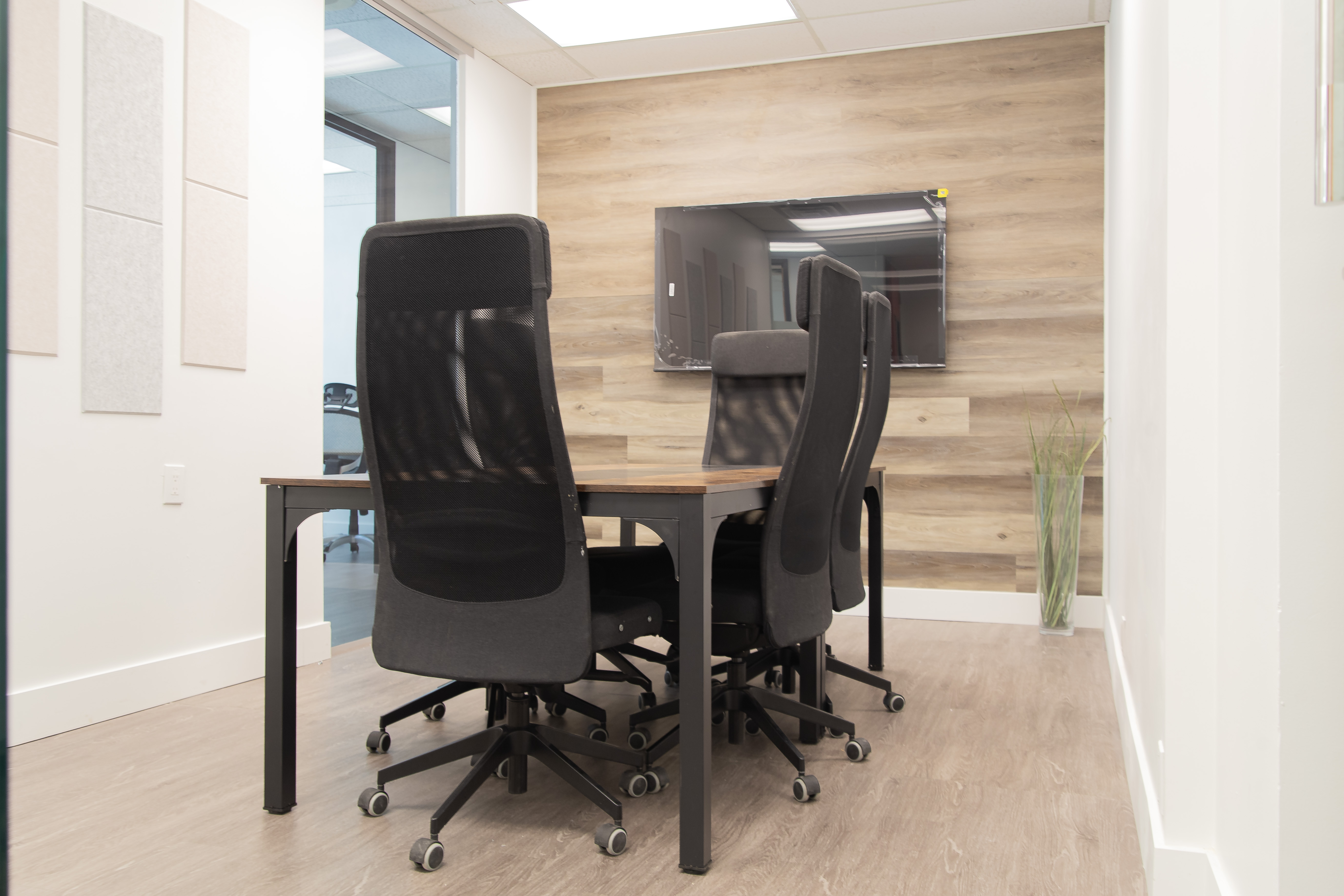 1 Person Private Office