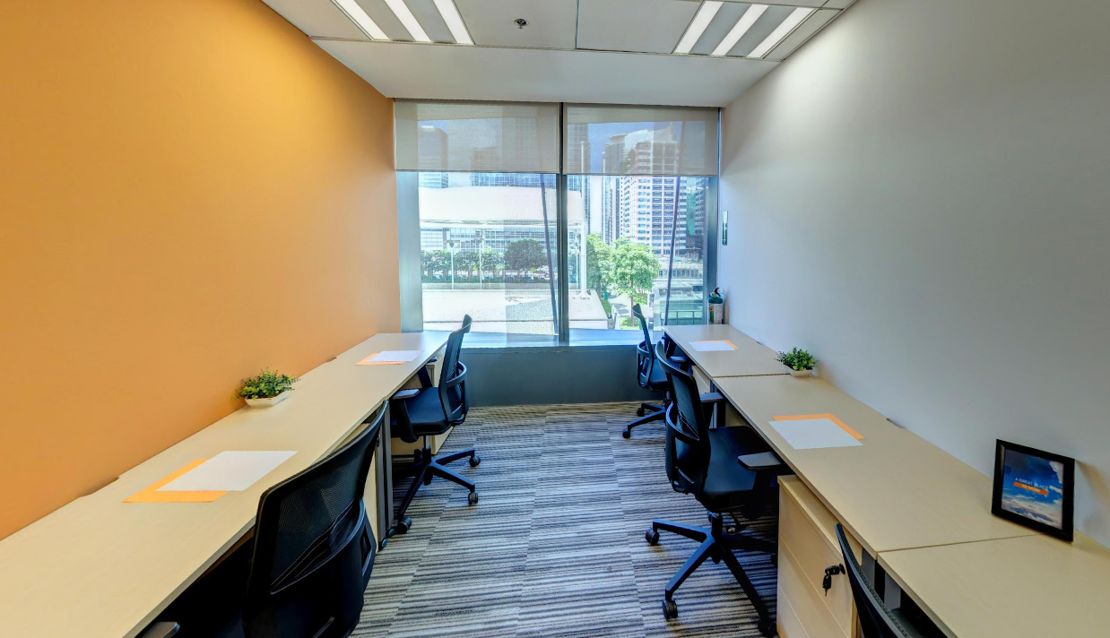 8 Person Private Office