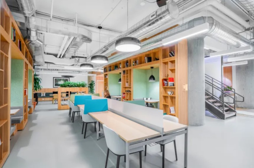 4 Person Private Office