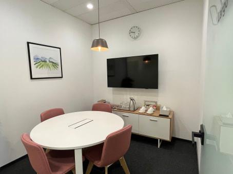 1 Person Private Office