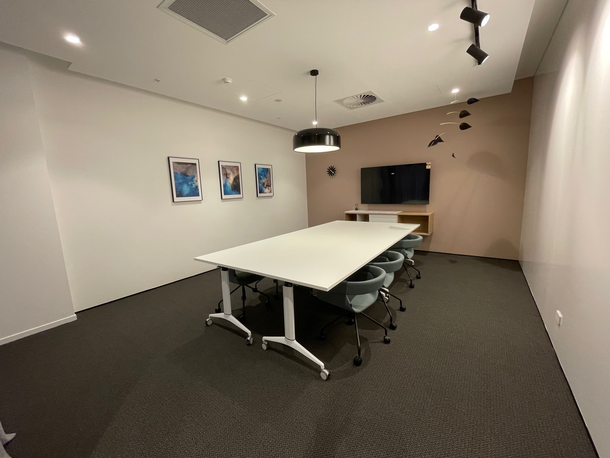 1 Person Virtual Office