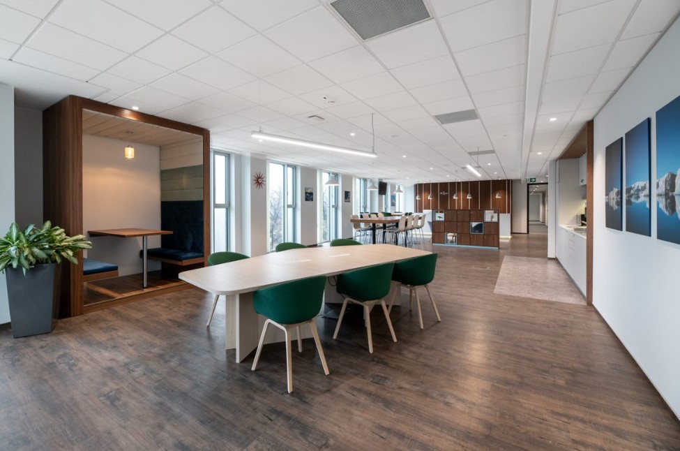 1 Person Private Office