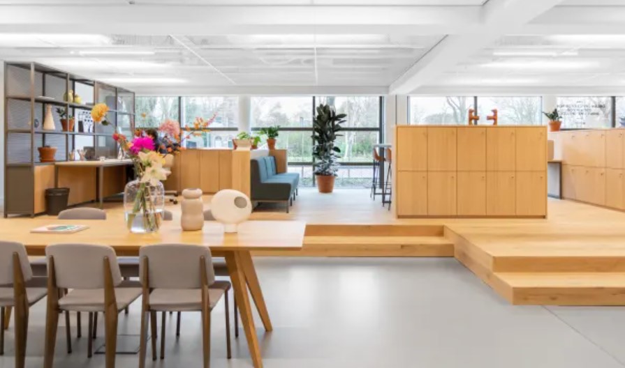 5 Person Private Office