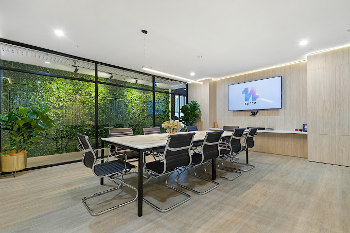 1 Person Coworking Desk