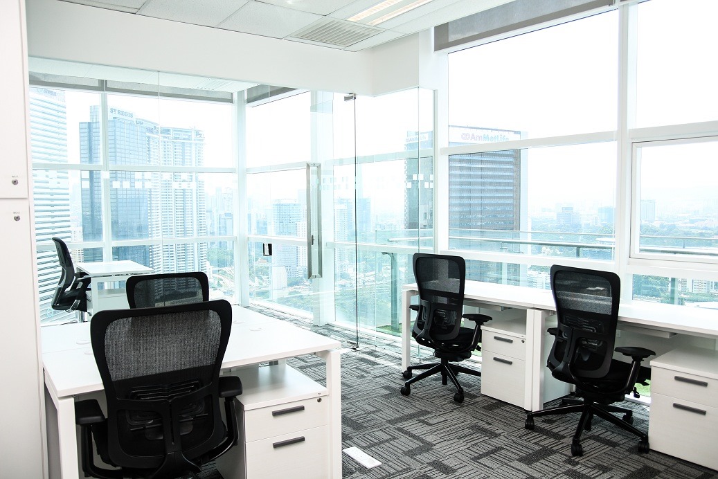 4 Person Private Office