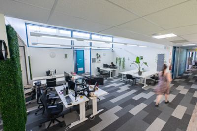 1 Person Coworking Desk