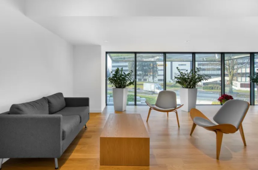 7 Person Private Office