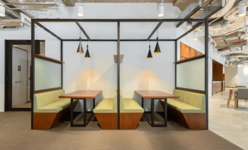 10 Person Private Office