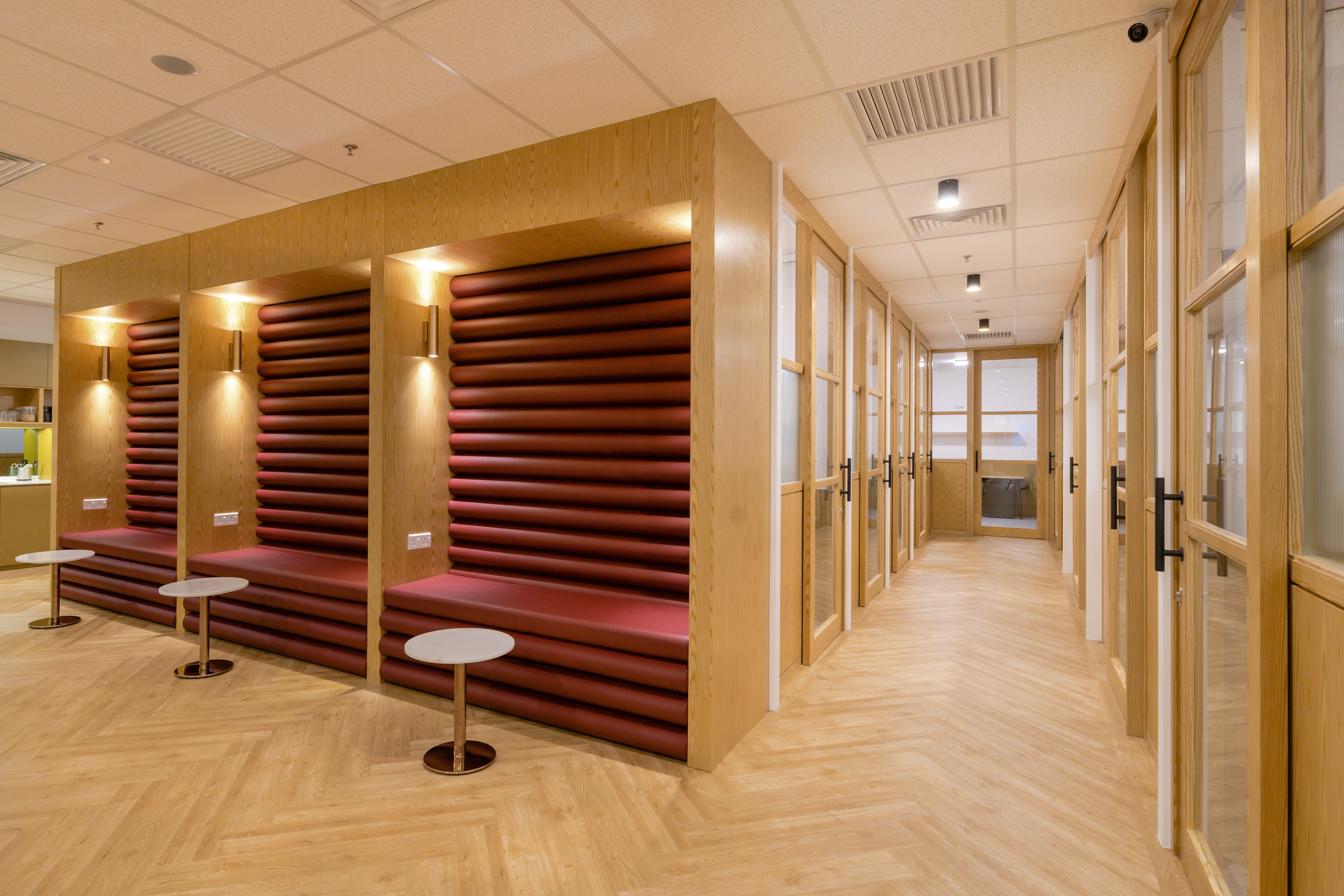 1 Person Coworking Desk