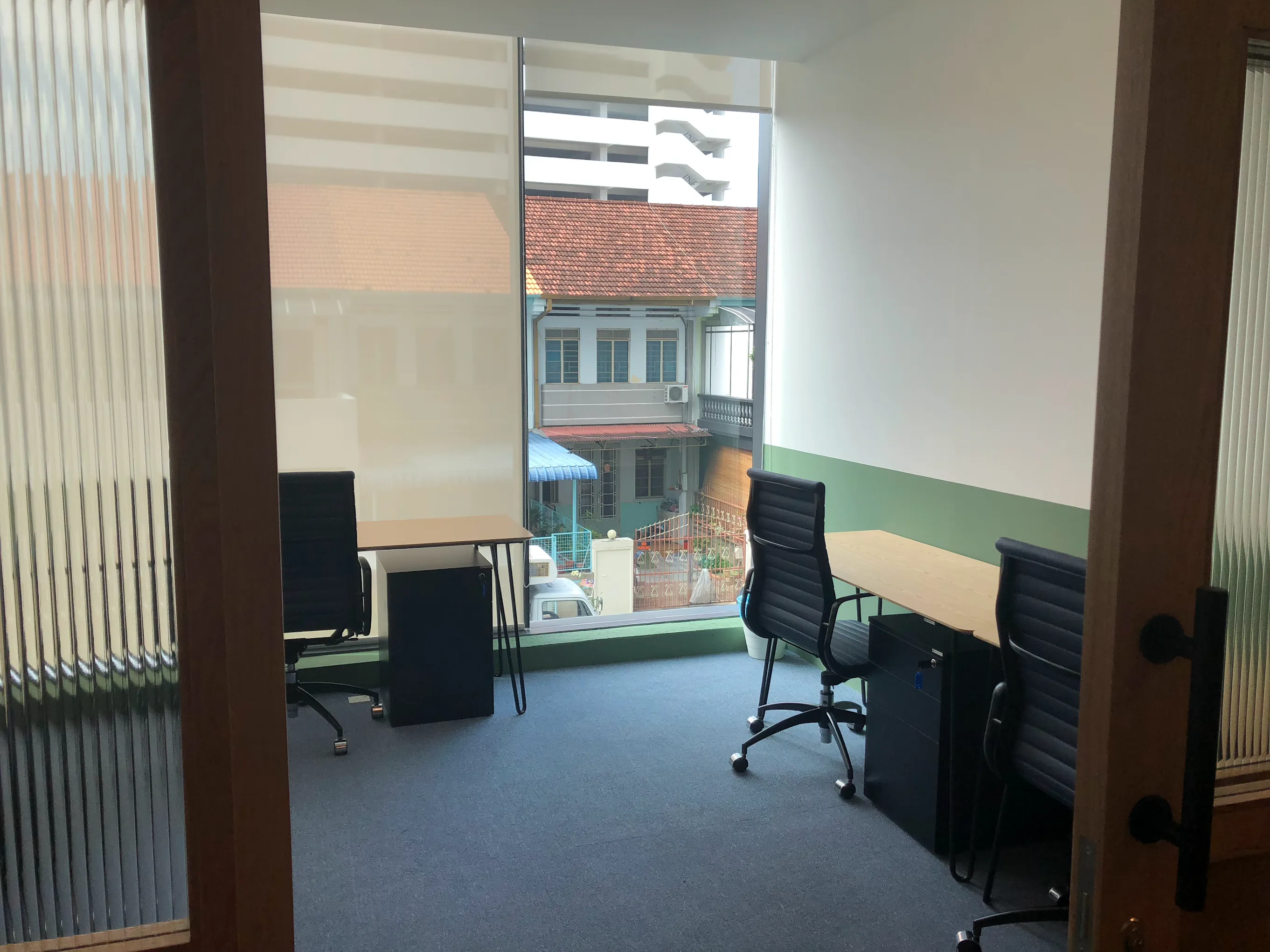 1 Person Coworking Desk