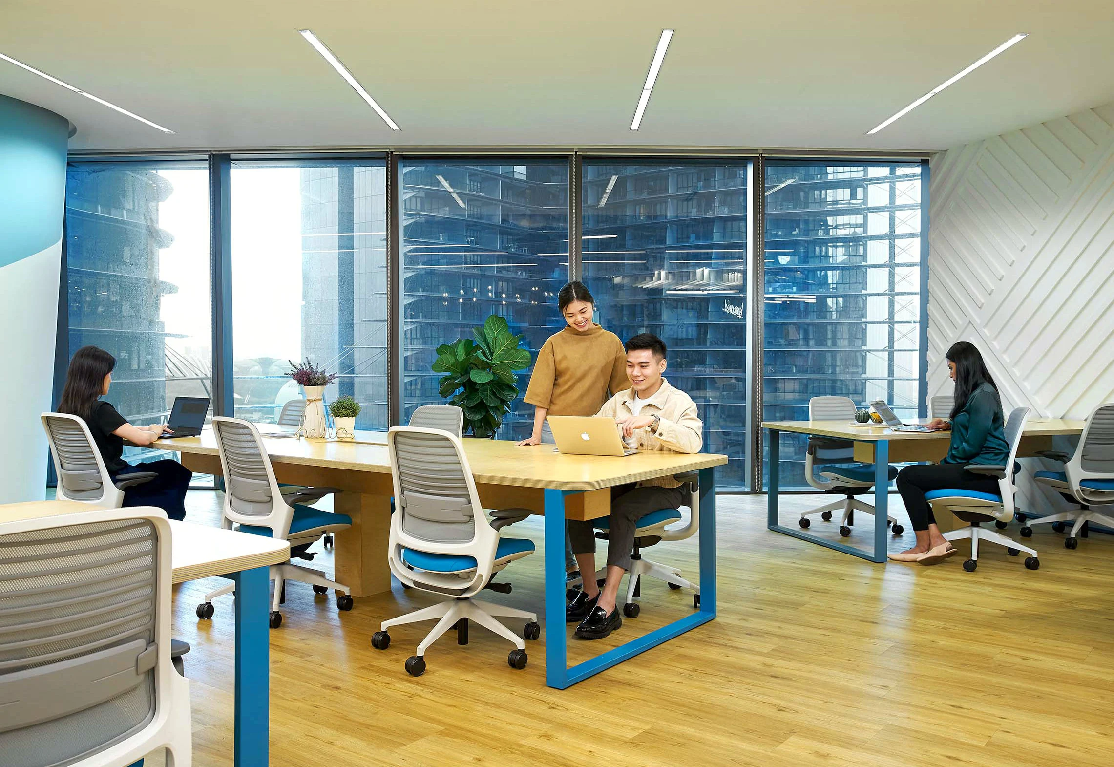 5 Person Coworking Desk