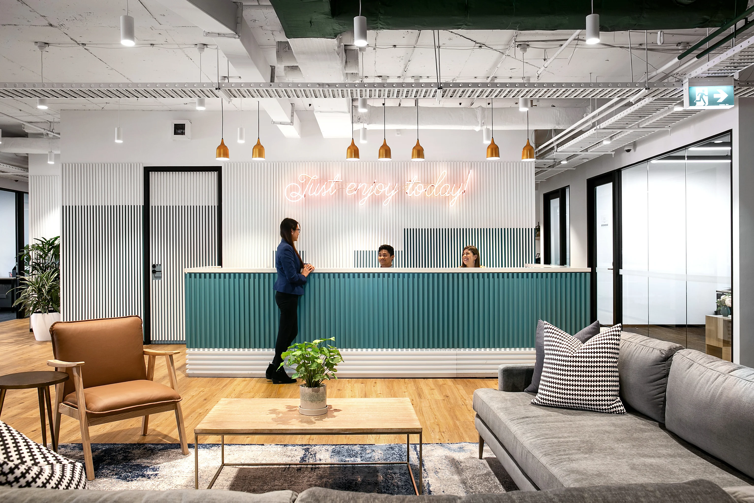 3 Person Private Office