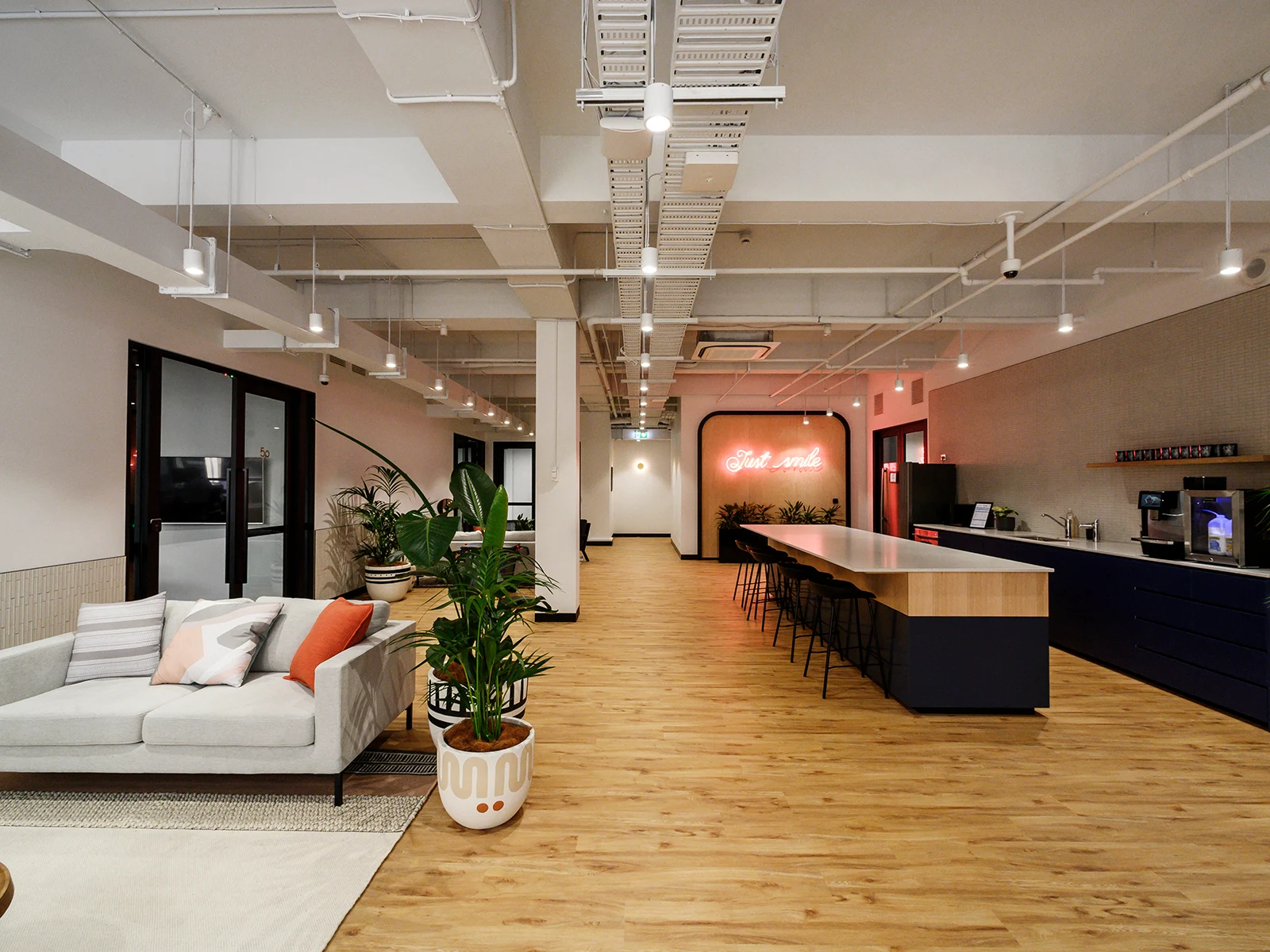 1 Person Coworking Desk