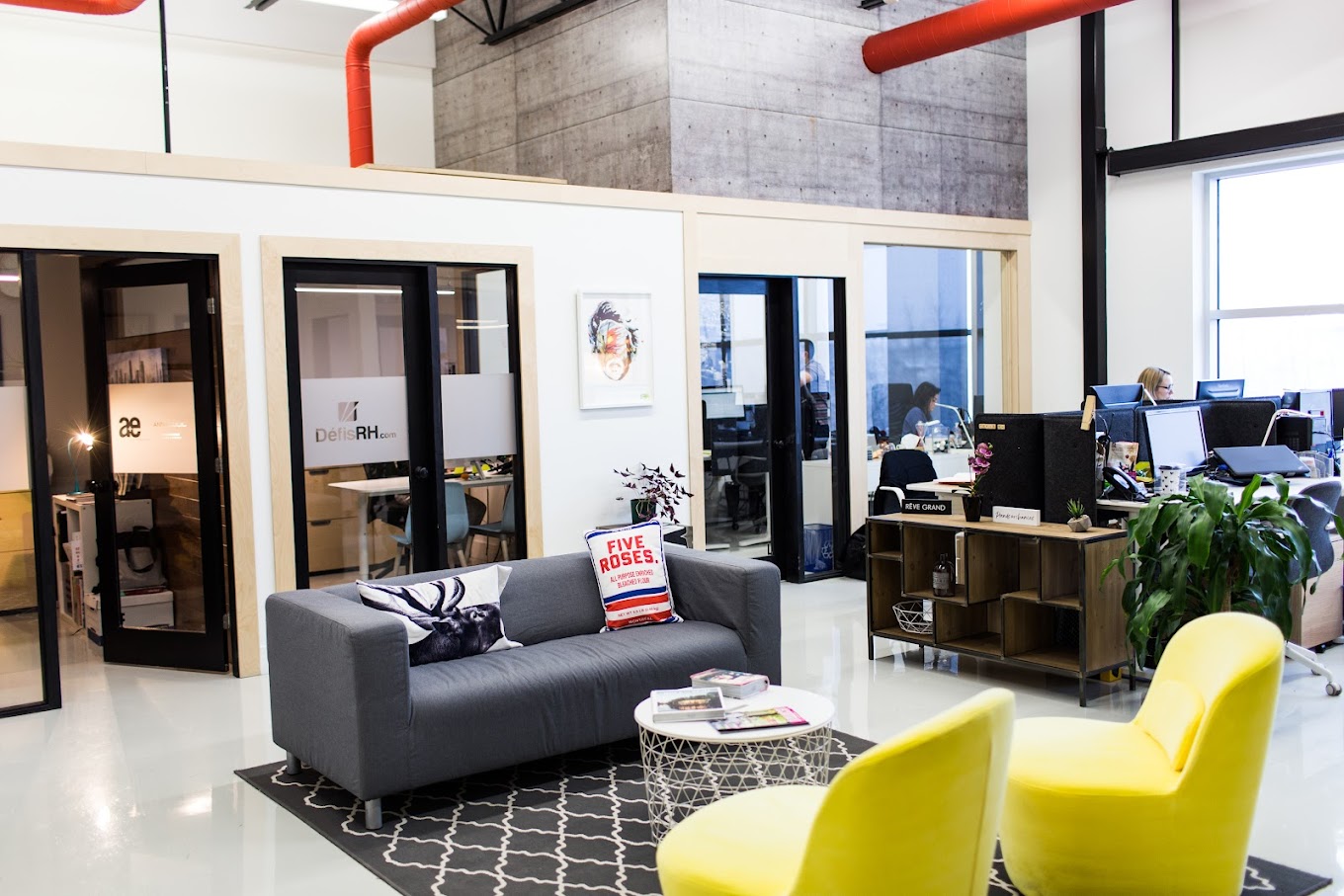 1 Person Coworking Desk