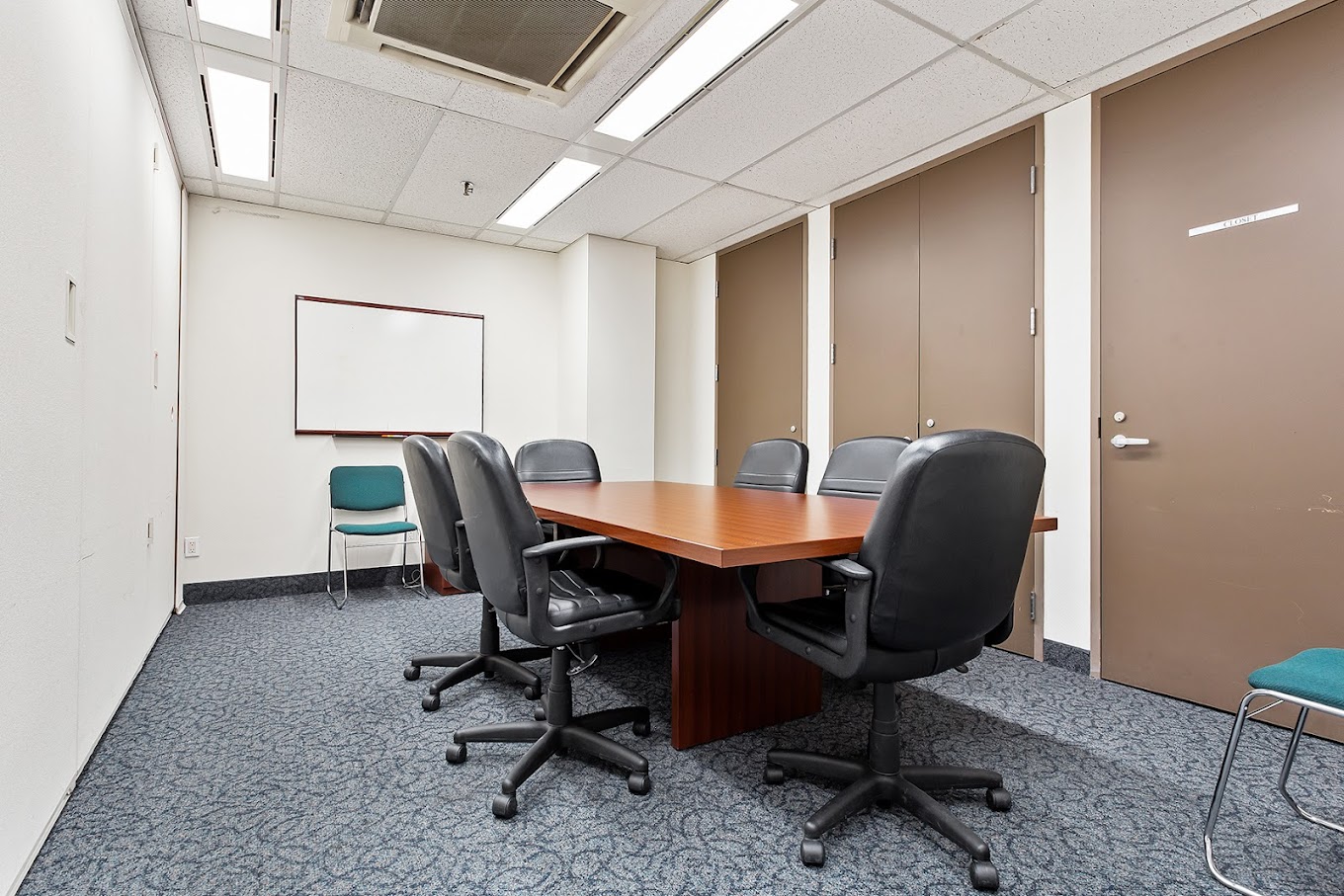 1 Person Private Office