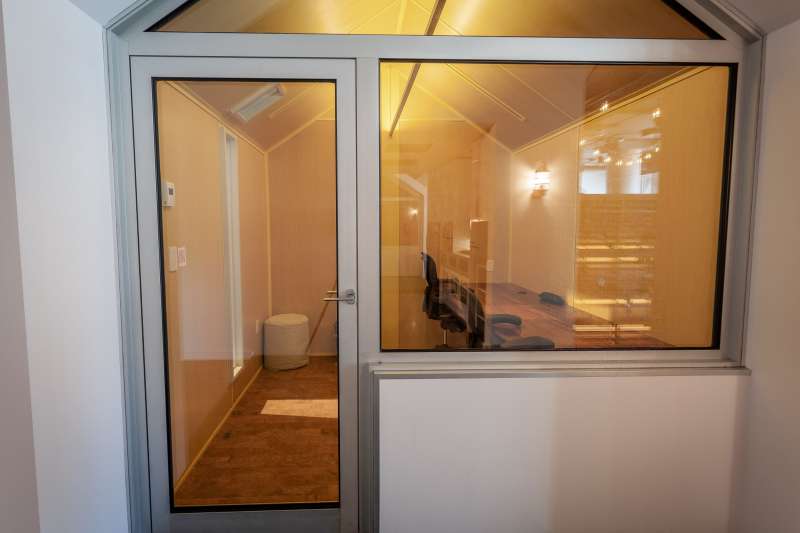 5 Person Private Office