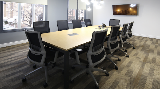 1 Person Coworking Desk