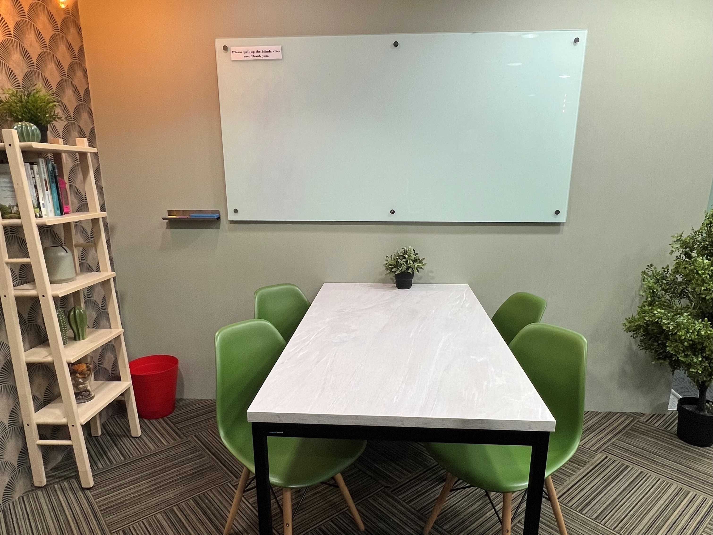 4 Person Private Office