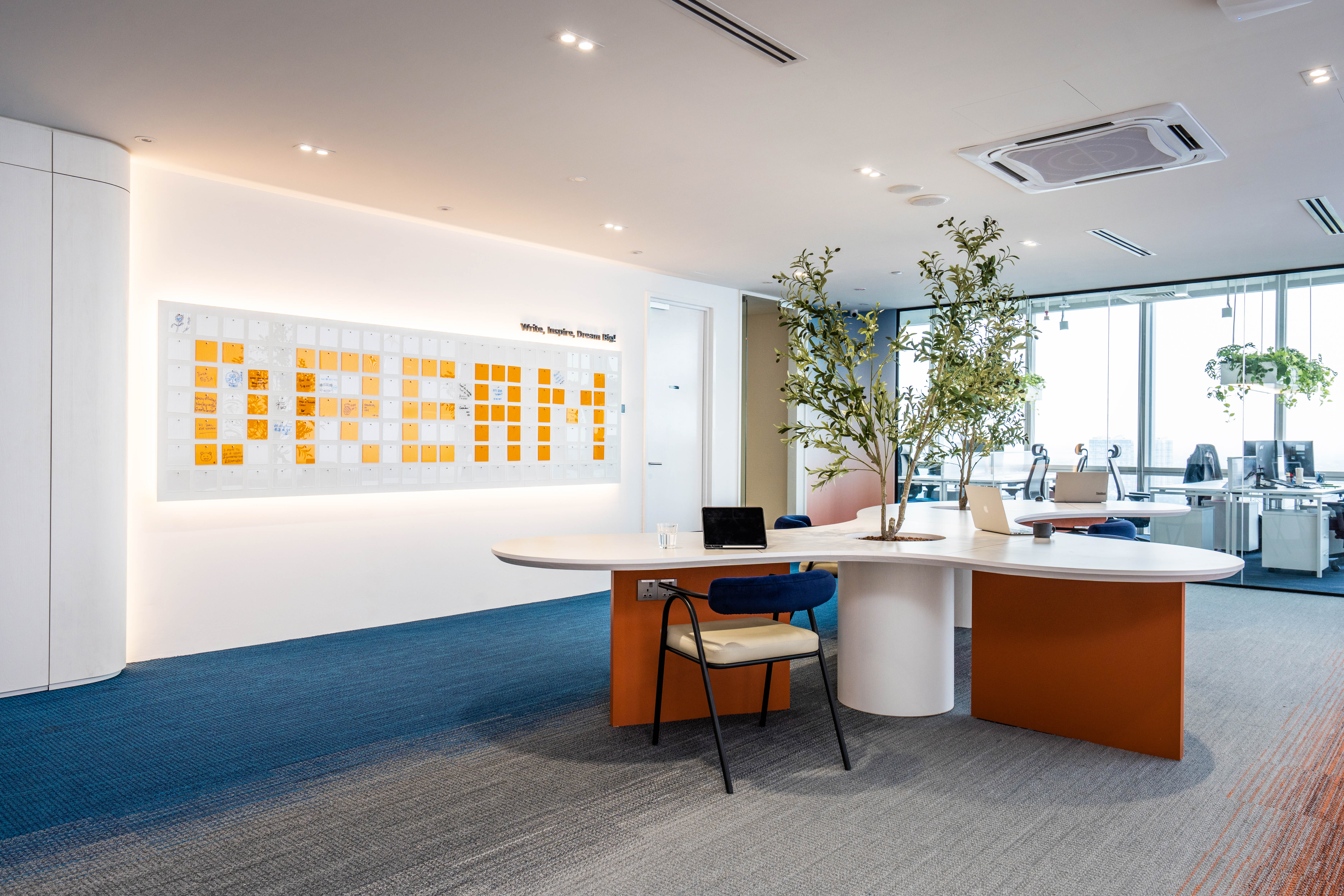 10 Person Private Office