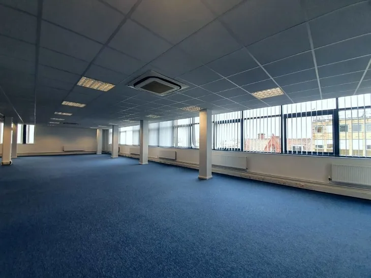 1 Person Private Office