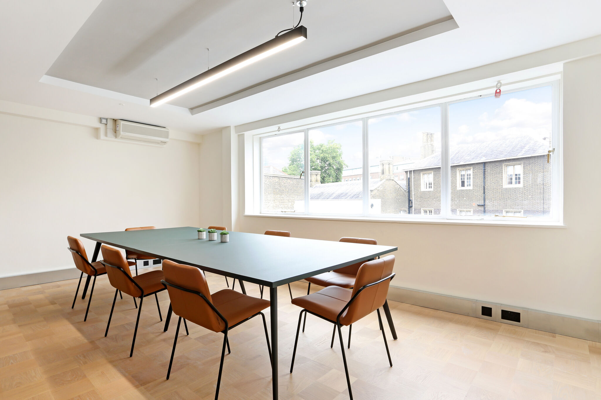 21 Person Managed Space