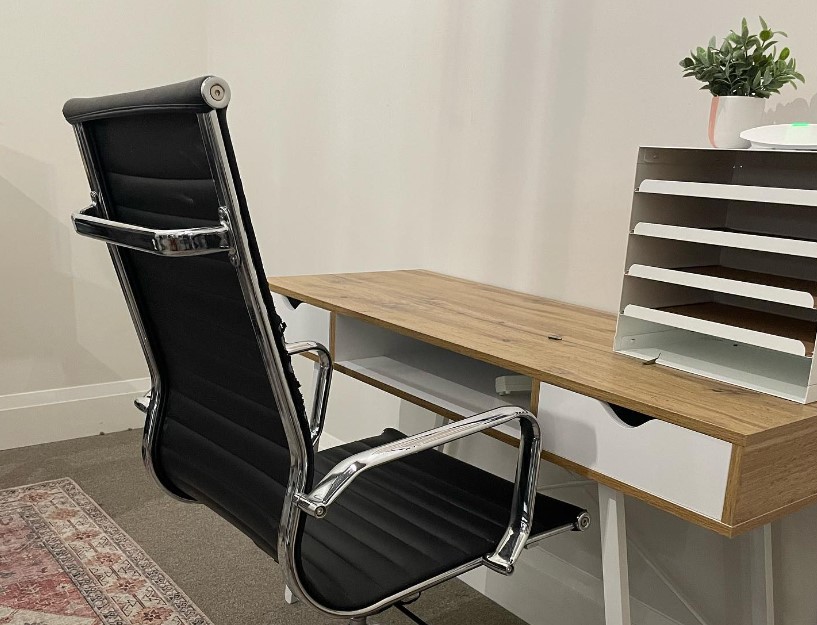 4 Person Coworking Desk