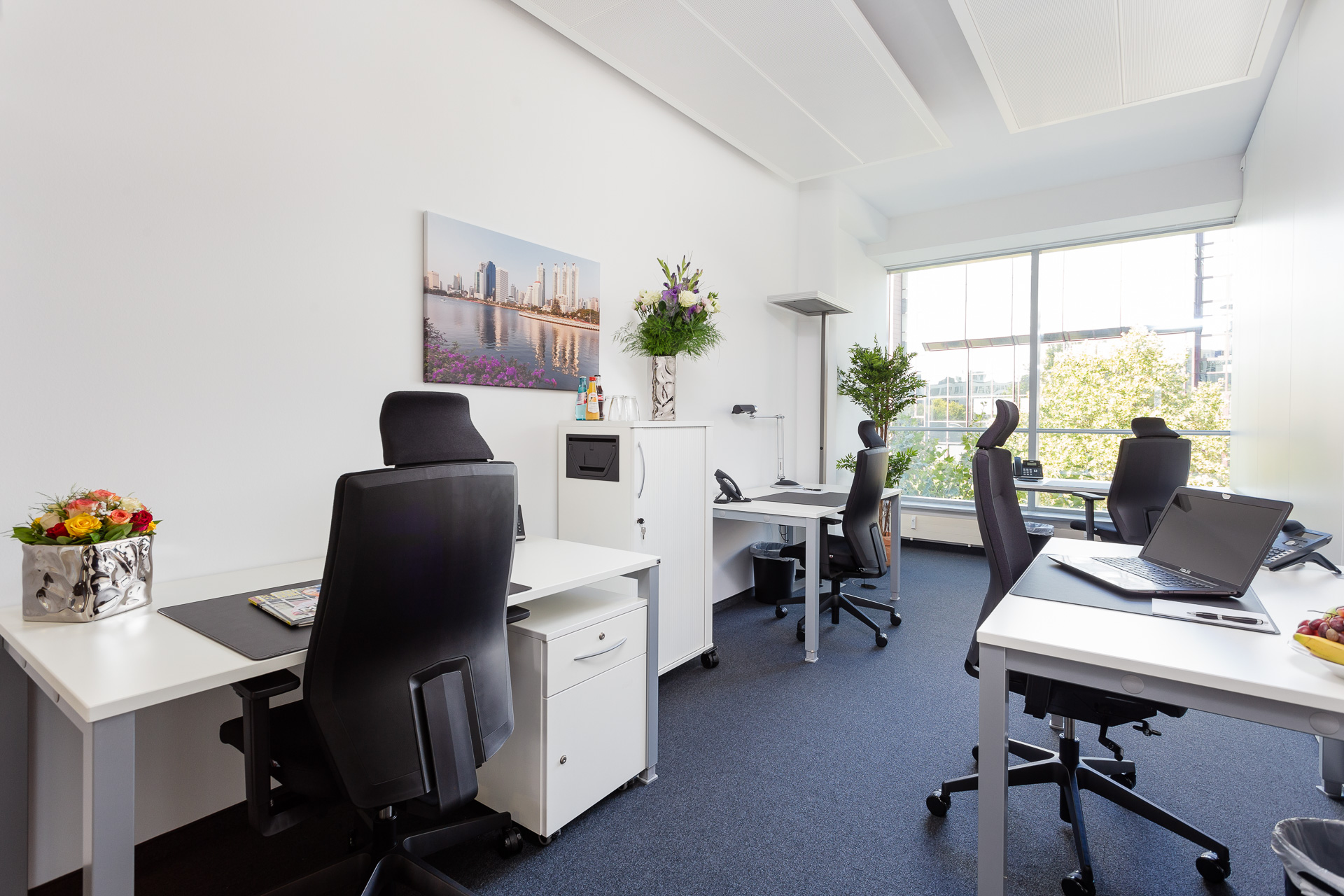 3 Person Private Office