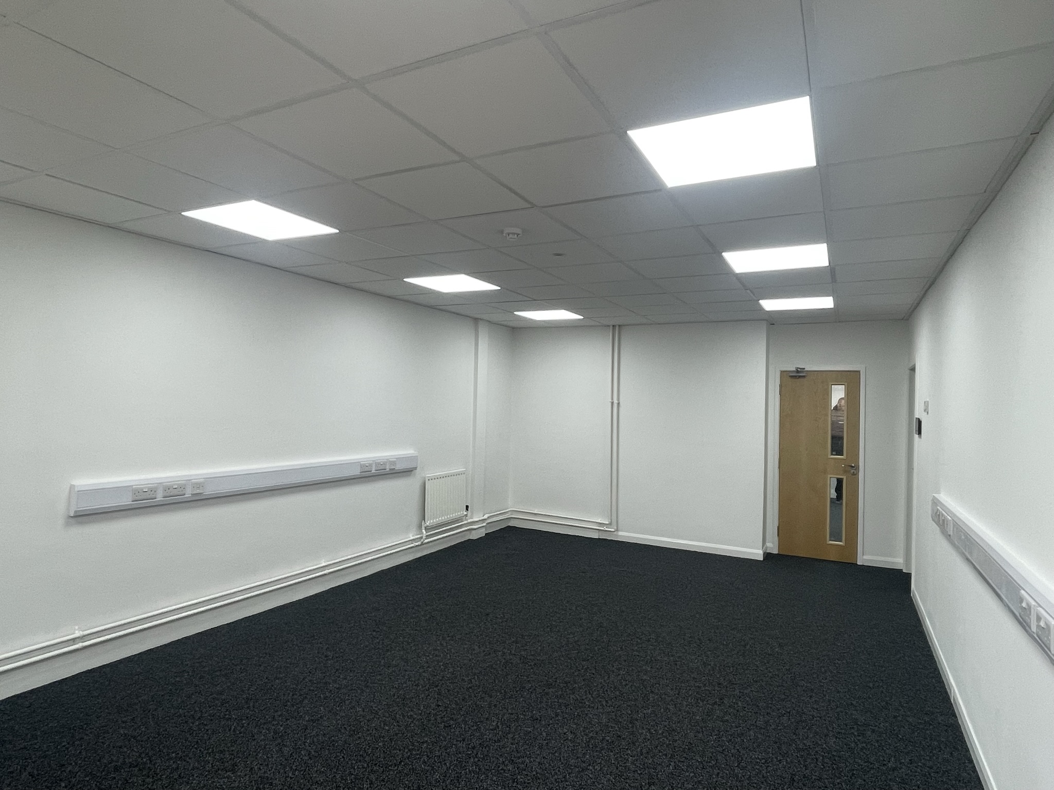 4 Person Private Office