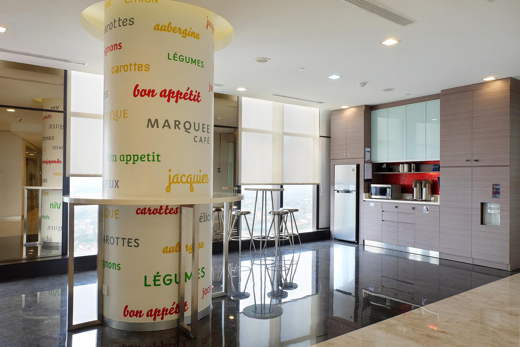 1 Person Coworking Desk