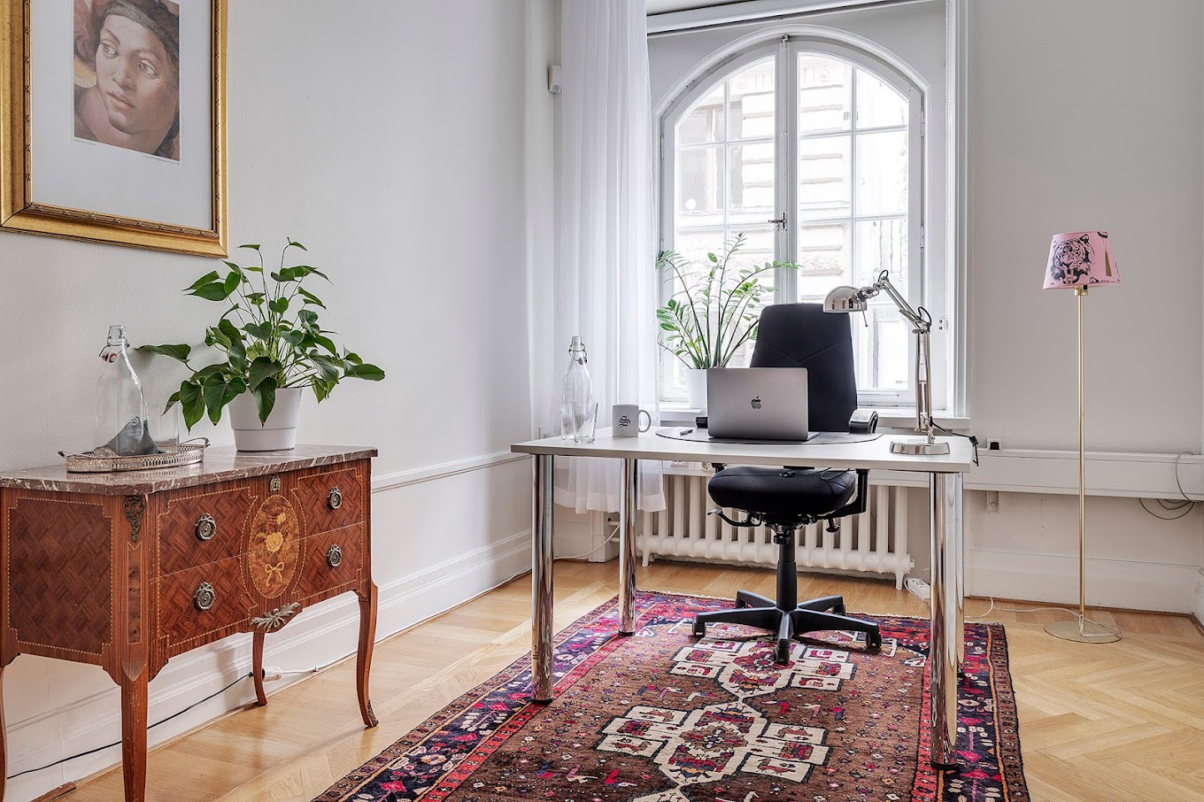 1 Person Coworking Desk