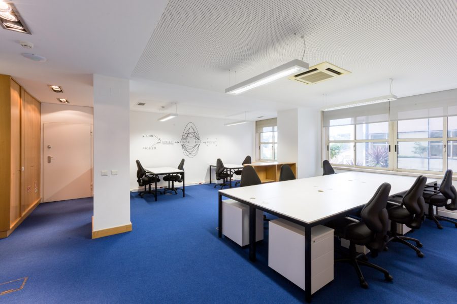 1 Person Coworking Desk