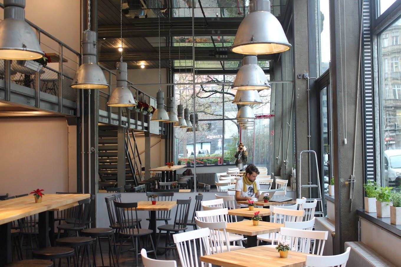 1 Person Private Office