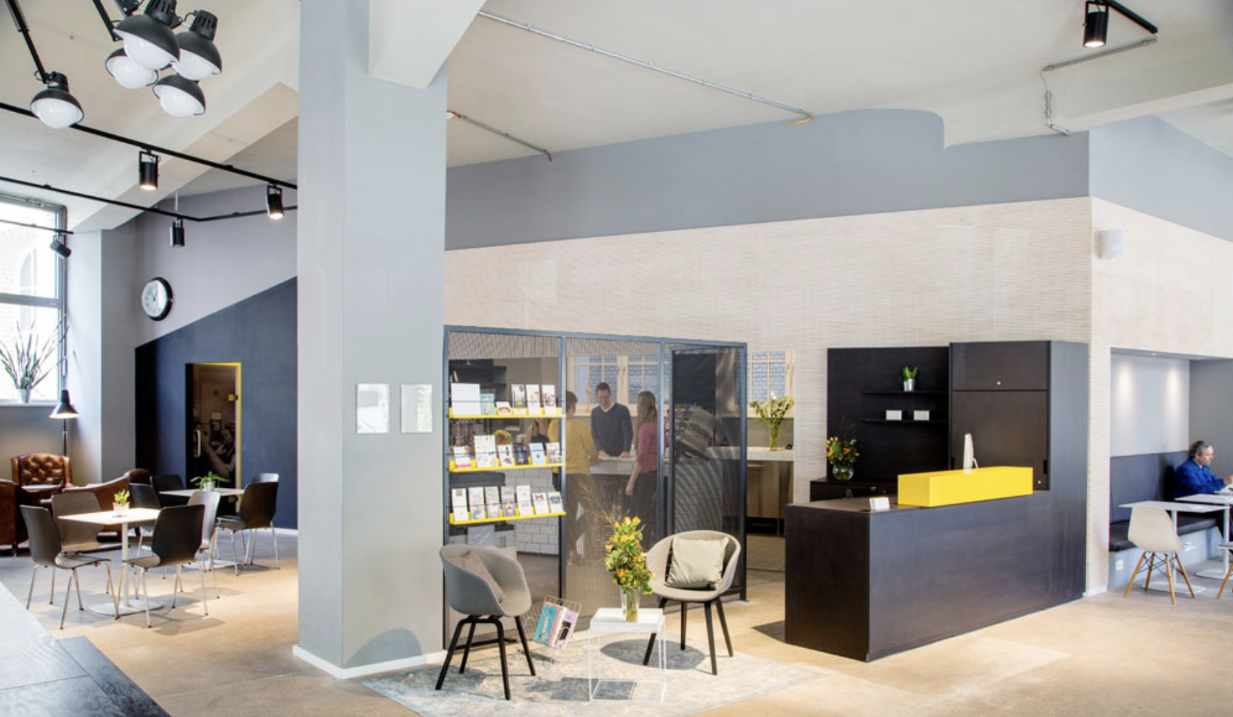 1 Person Coworking Desk