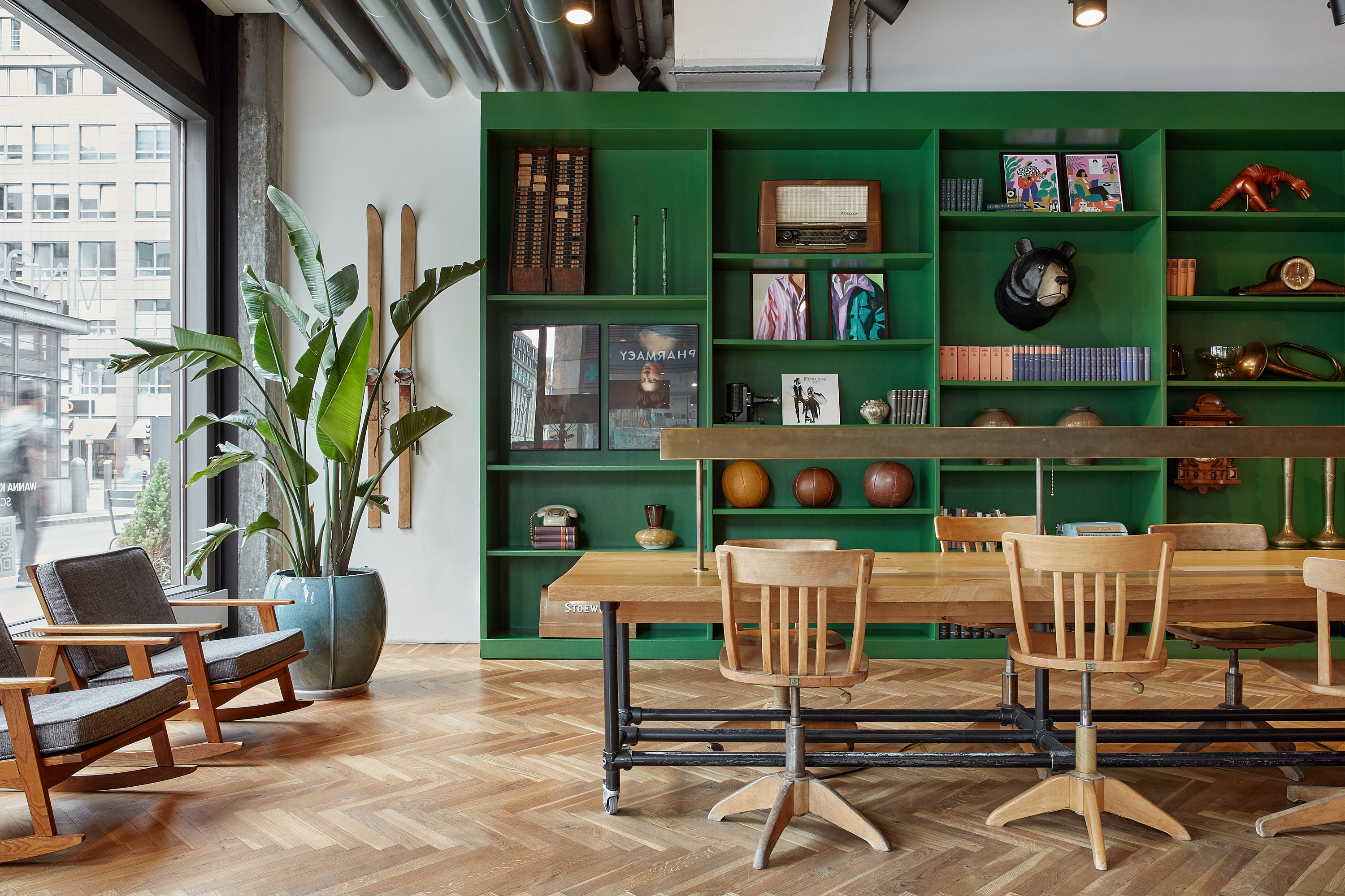 8 Person Private Office