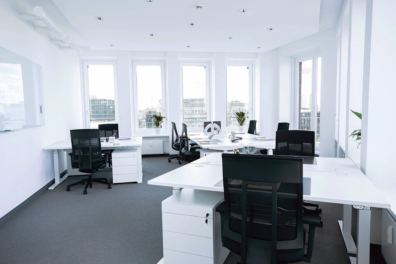 1 Person Virtual Office