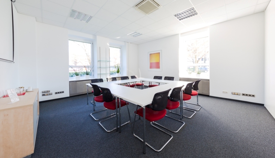 1 Person Private Office