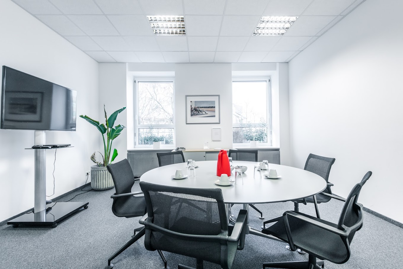 9 Person Private Office