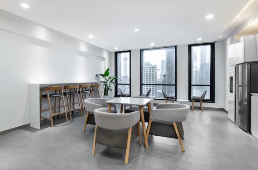 10 Person Private Office