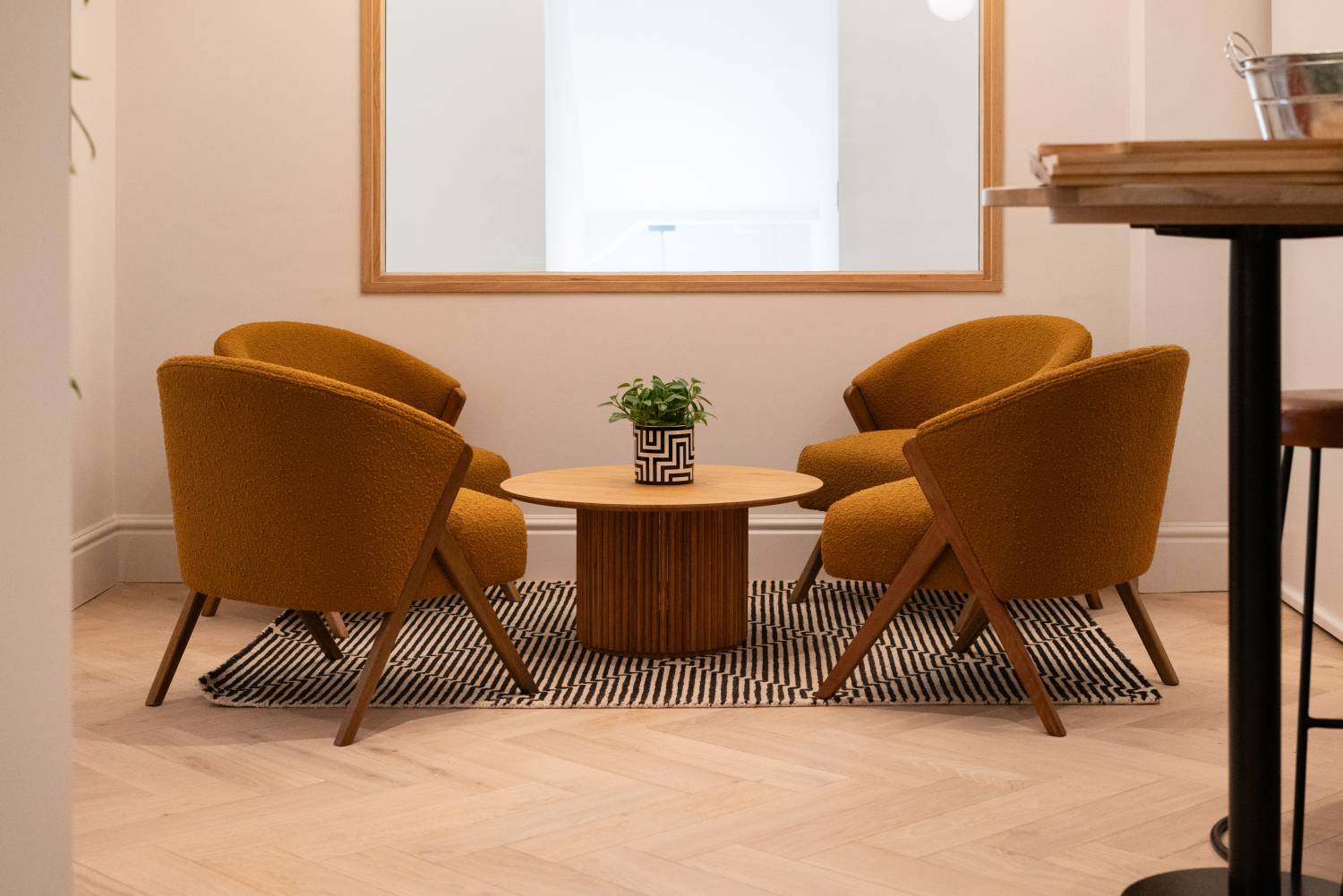 11 Person Private Office