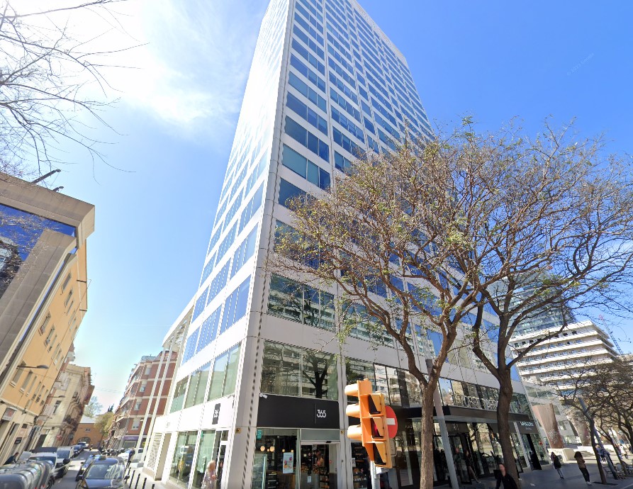 7 Person Private Office