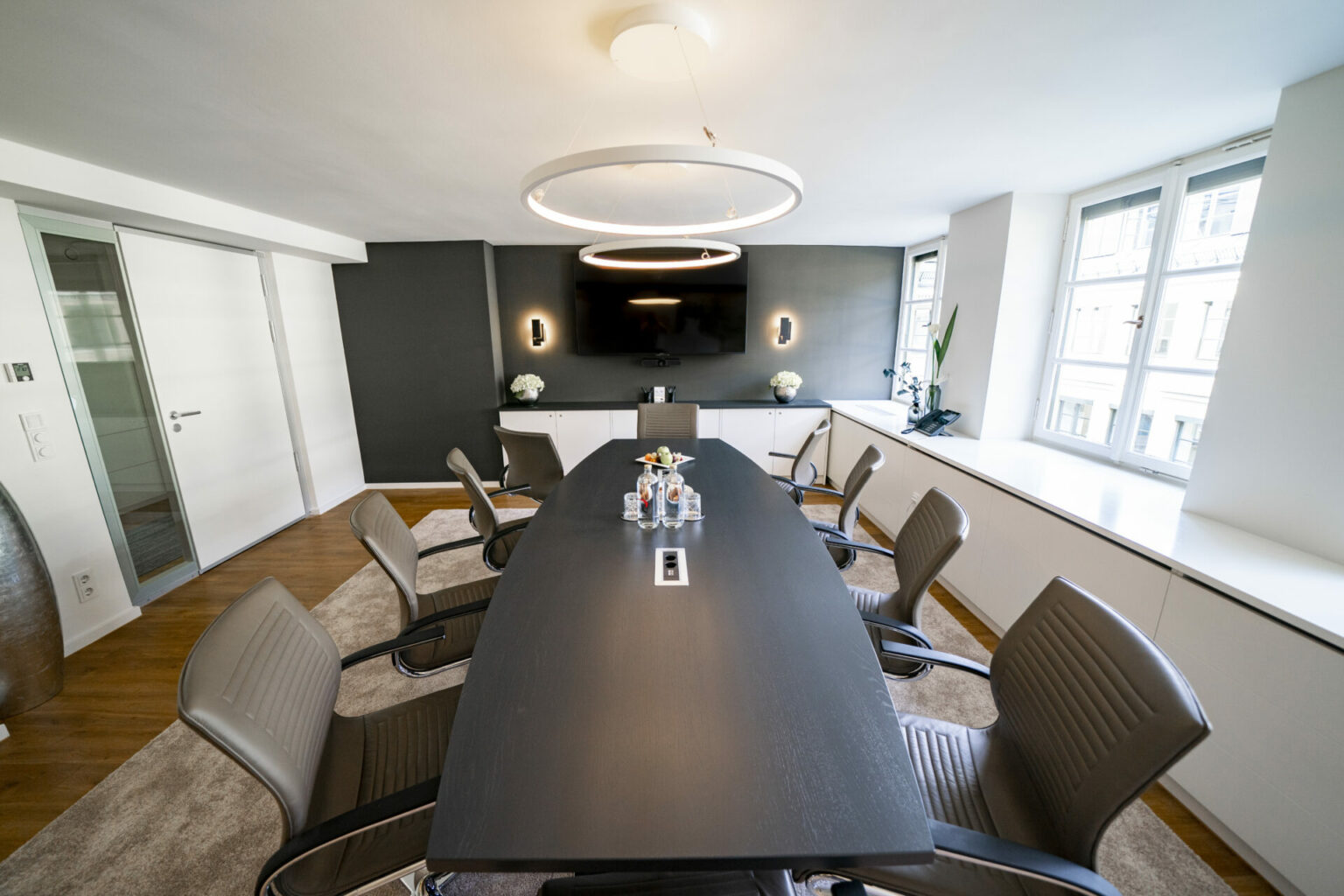 1 Person Virtual Office